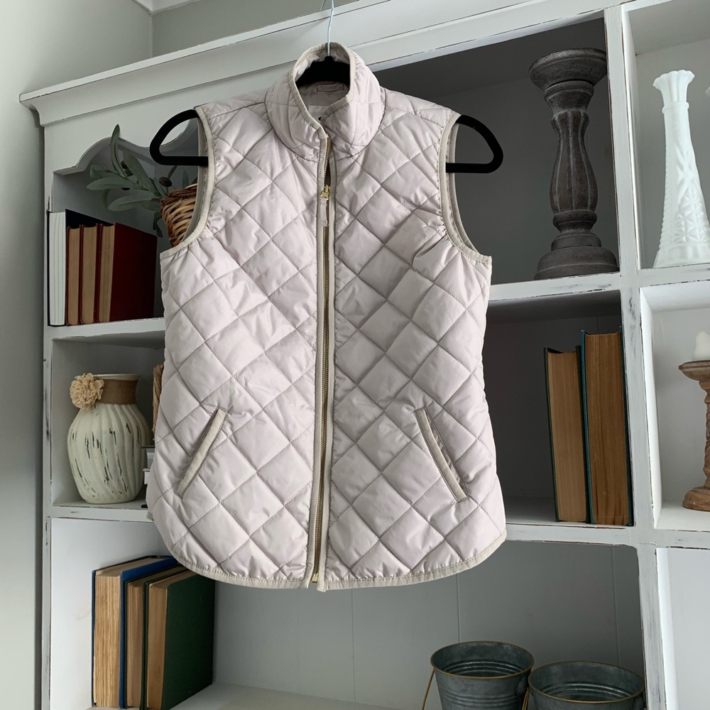 NWOT Lightweight Quilted Vest XS
